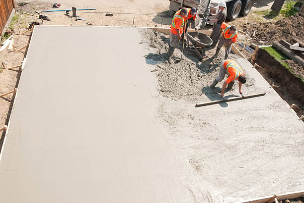 Best Affordable Concrete Contractor  in Lauderdale, MN